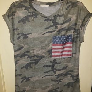12pm by mon amid patriotic short sleeve